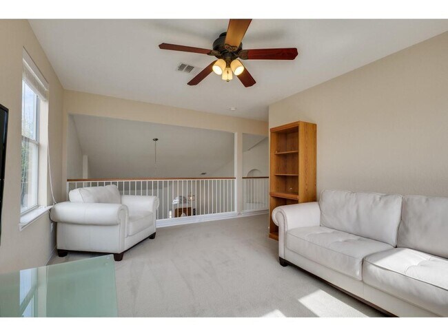Building Photo - 14205 Willow Tank Dr