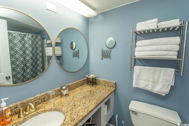 Building Photo - 1207 S Ocean Blvd