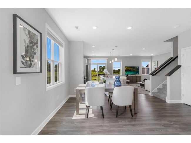 Building Photo - 190 Jean Avenue