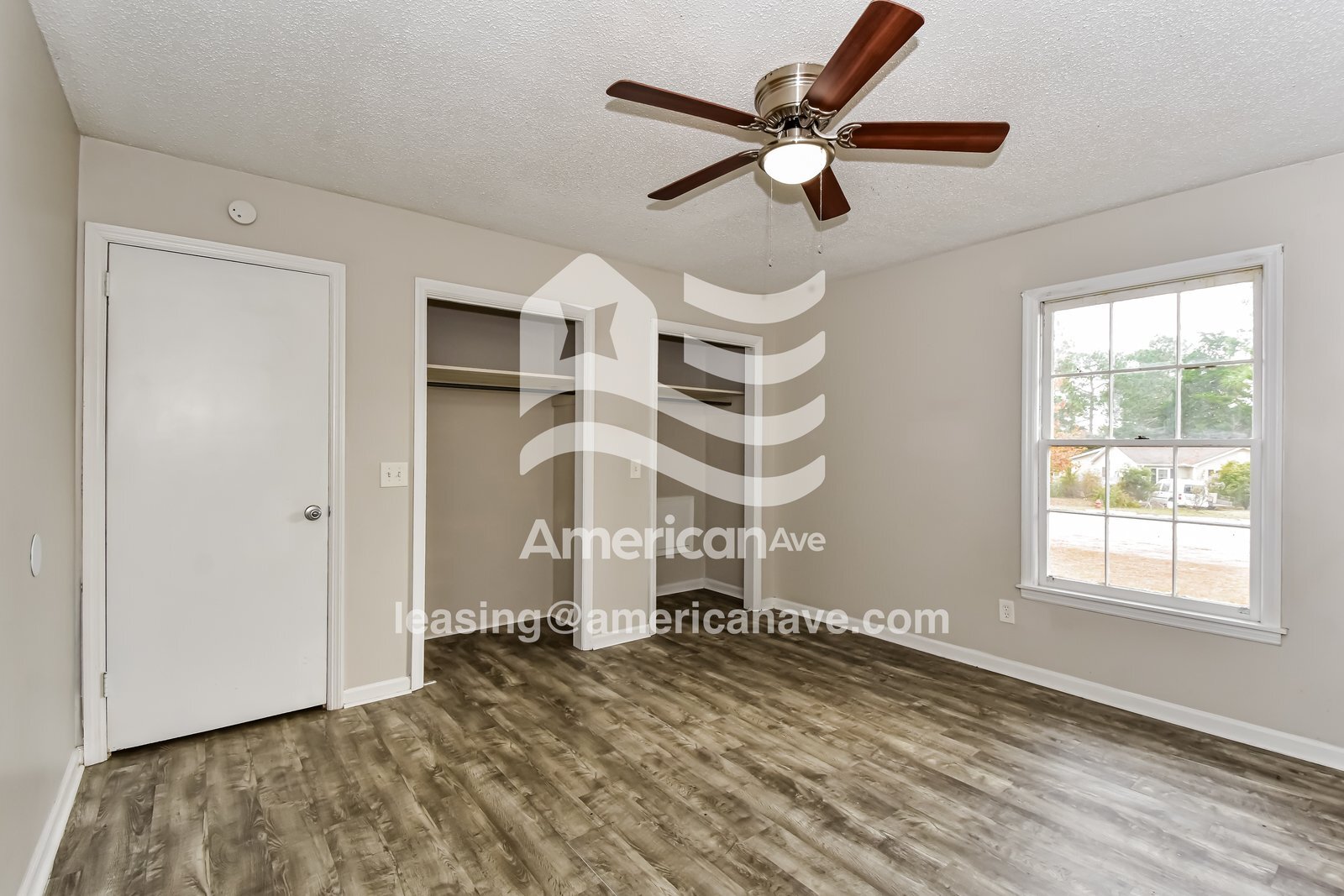 Building Photo - 111 Carlsbad Ct