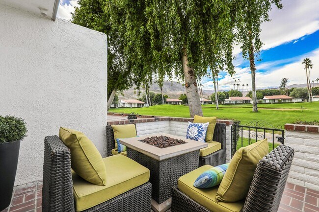 Building Photo - 27 Cll Encinitas