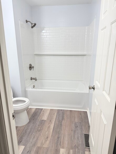 Building Photo - 1151 Alexander St