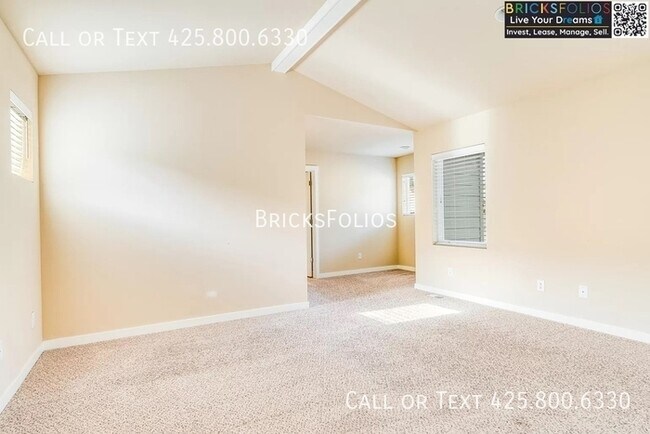 Building Photo - Serenity Meets Smart Living in Redmond Ridge