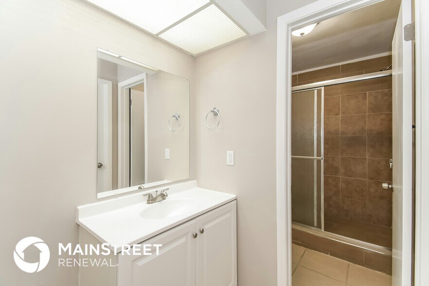Building Photo - 11437 Ashley Manor Way