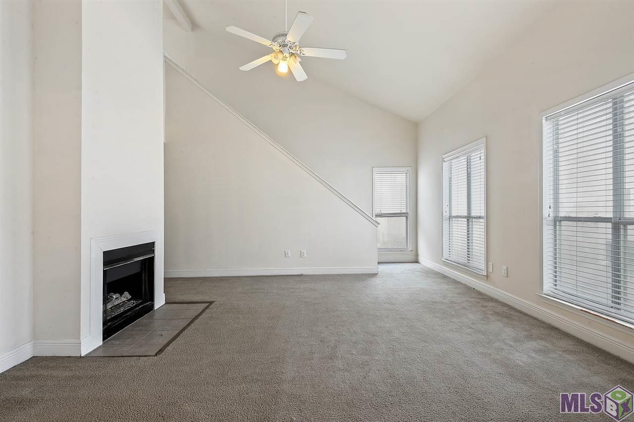 living room - 5145 Nicholson Dr