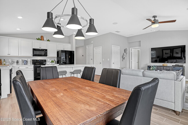 Building Photo - 7742 Prosecco Ln