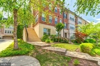 Building Photo - 510 Overlook Park Dr