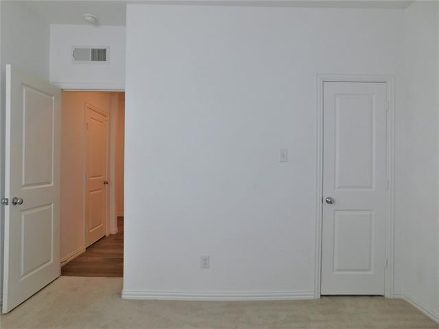 Building Photo - 3408 Chivalry Dr