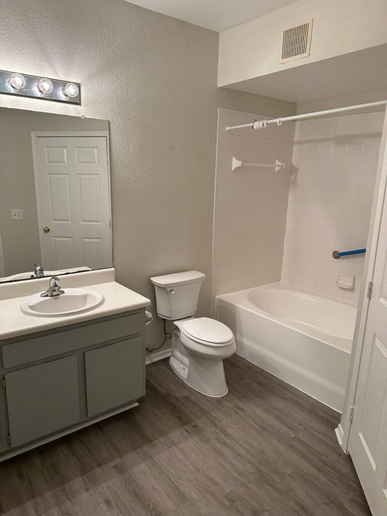 Building Photo - 13116 Sanctuary Cove Dr