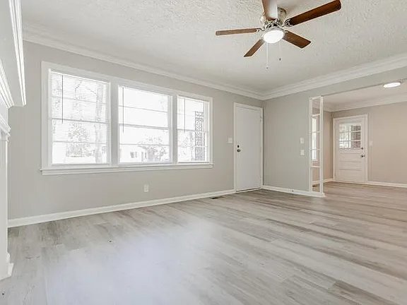 Building Photo - 5272 Boyd Dr