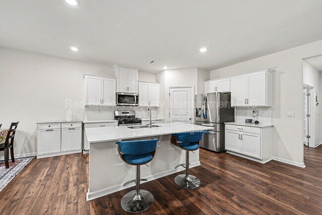 Building Photo - 10749 Adair Wds Dr