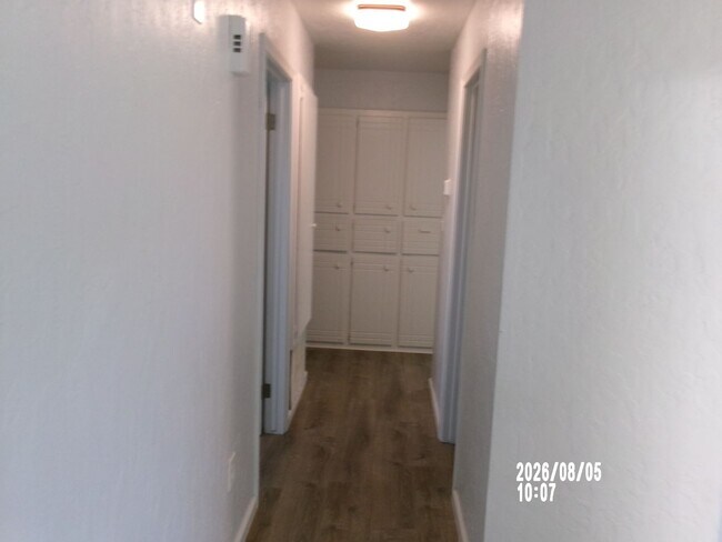 Building Photo - 6049 SW Atterbury Dr