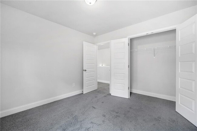 Building Photo - 3847 Lockaby Way