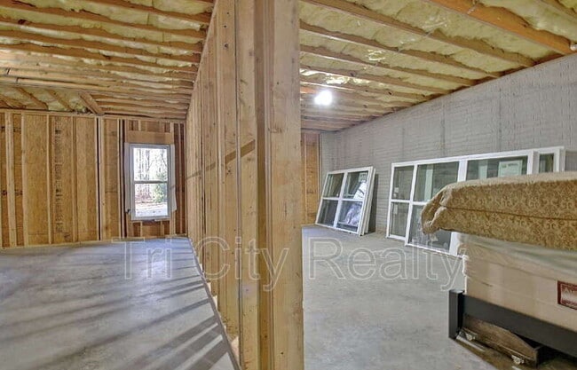 Building Photo - 175 Ridgeway Ct