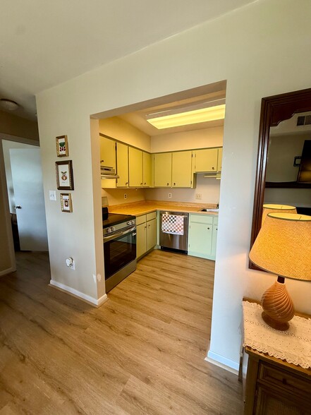 Building Photo - 3551 Timberline Trail