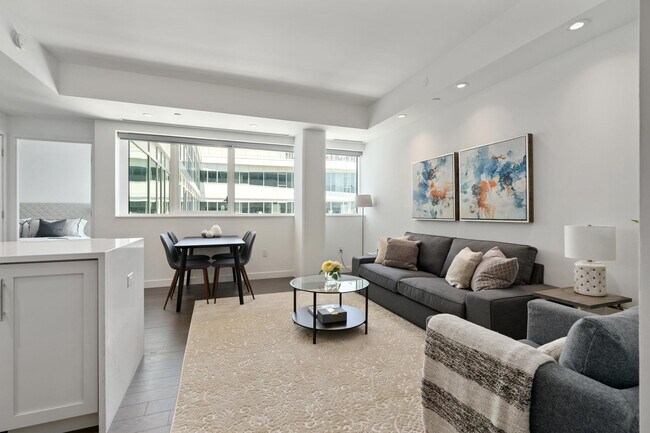 Building Photo - 800 Ave at Port Imperial