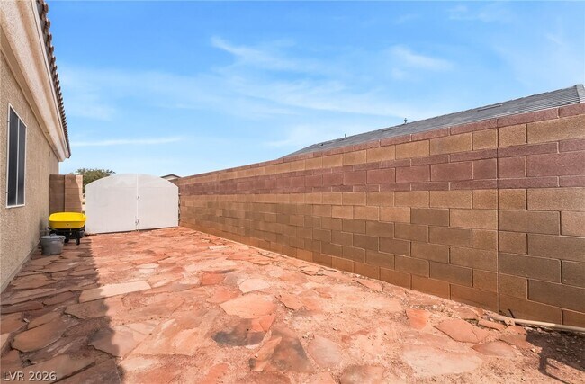 Building Photo - 5581 Exotic Rosette Ave