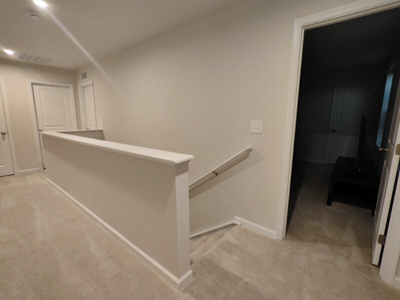 Building Photo - 253 Browband St