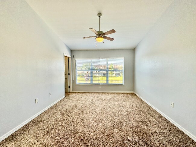 Building Photo - 1164 Oxford Ln