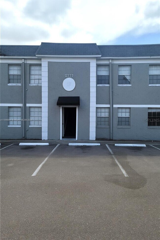 Primary Photo - 2777 L B McLeod Rd