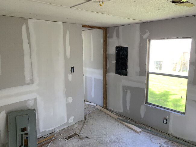 Building Photo - Murrill Hill Estates MHP