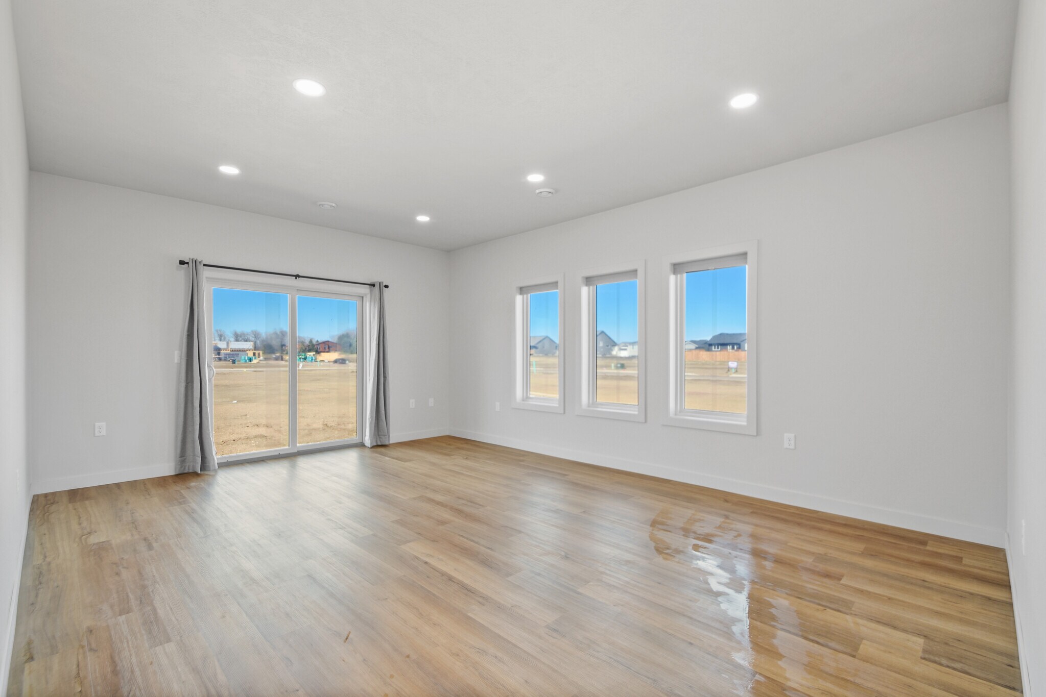 Building Photo - 622 W Matthew Trl