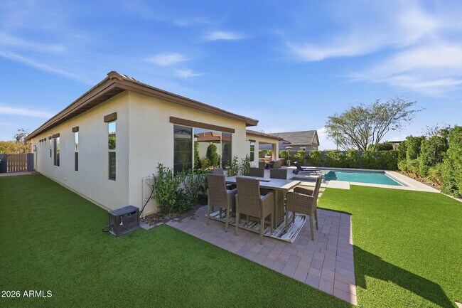 Building Photo - 4416 E Roy Rogers Rd