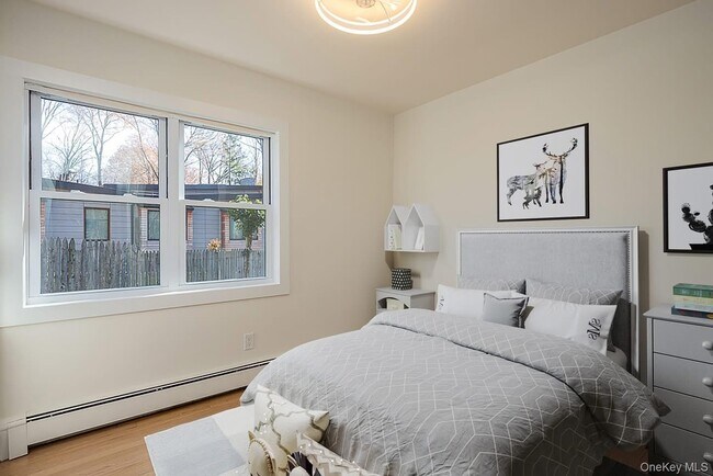 Building Photo - 6 Indian Hill Ln