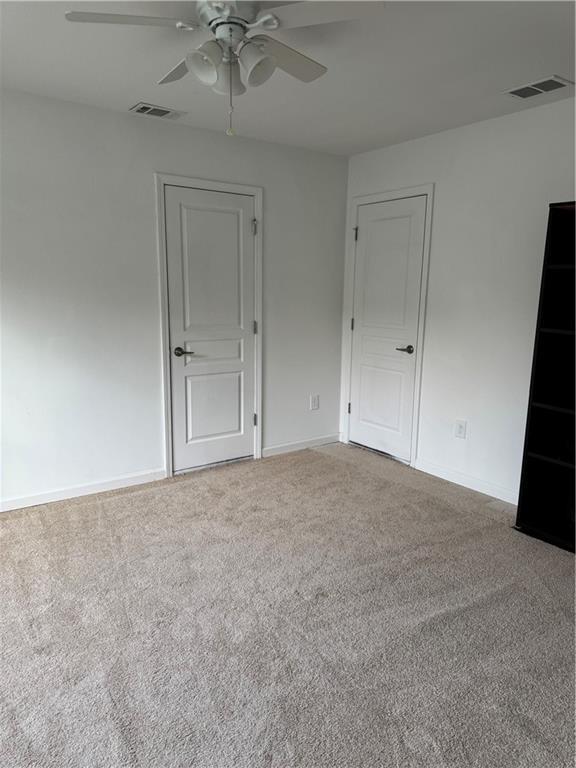 Building Photo - 2875 Goldfinch Cir