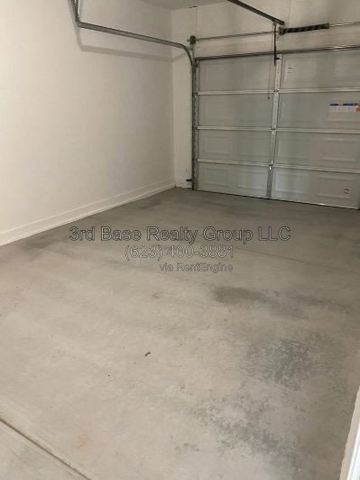 Building Photo - 3336 N 300th Dr