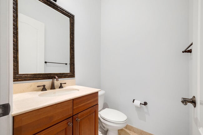 Building Photo - 1214 Merlot Dr