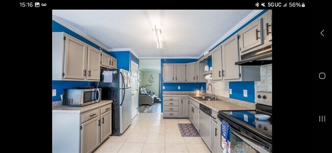 Building Photo - 600 Nordale Ave