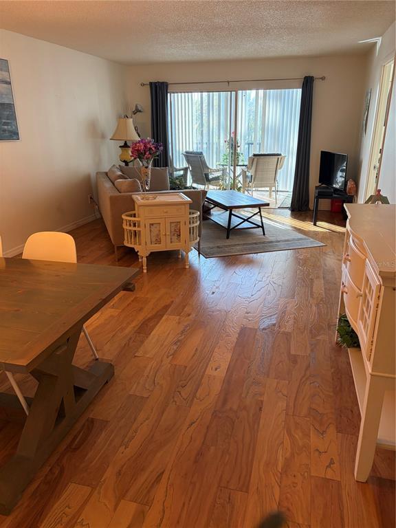 Building Photo - 3700 S Osprey Ave