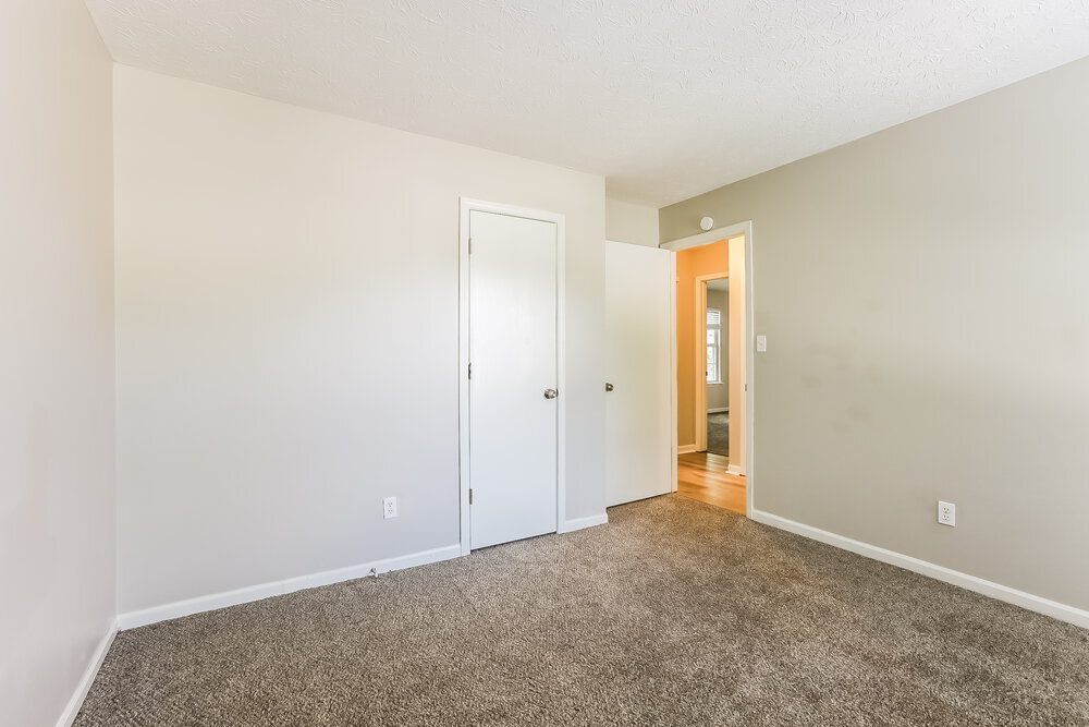 Building Photo - 5223 Pin Oak Dr
