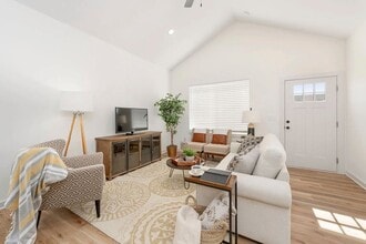 Building Photo - NEW Construction 3 Bedroom Townhome!