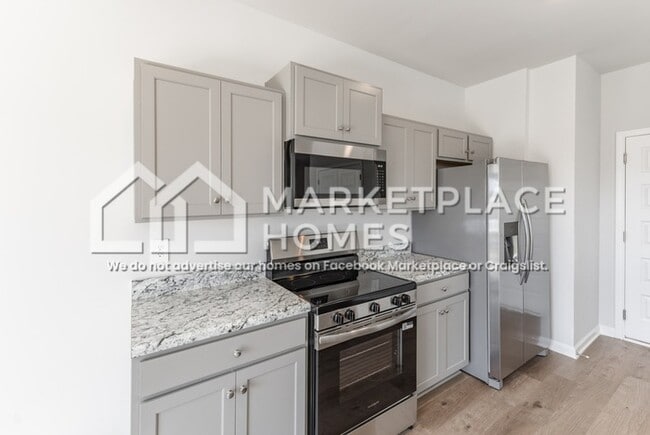 Building Photo - 4107 River Bend Rd