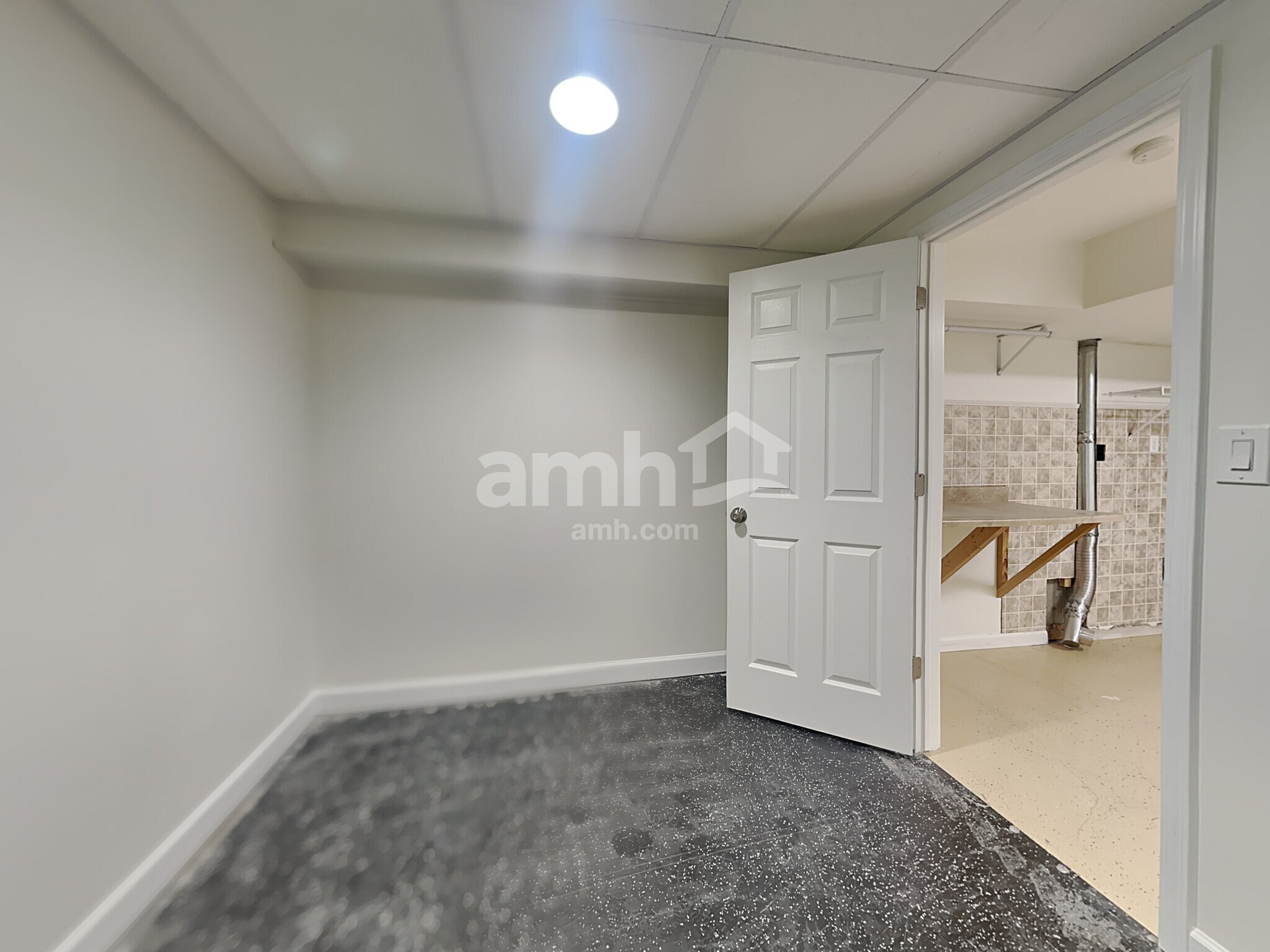 Building Photo - 628 Buckshire Glen