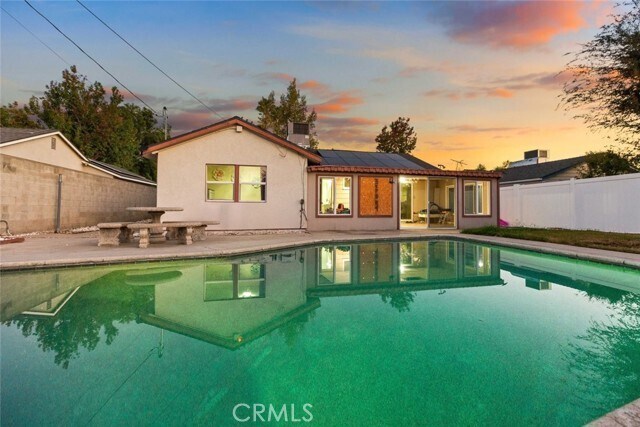 Building Photo - 11377 Gaynor Ave