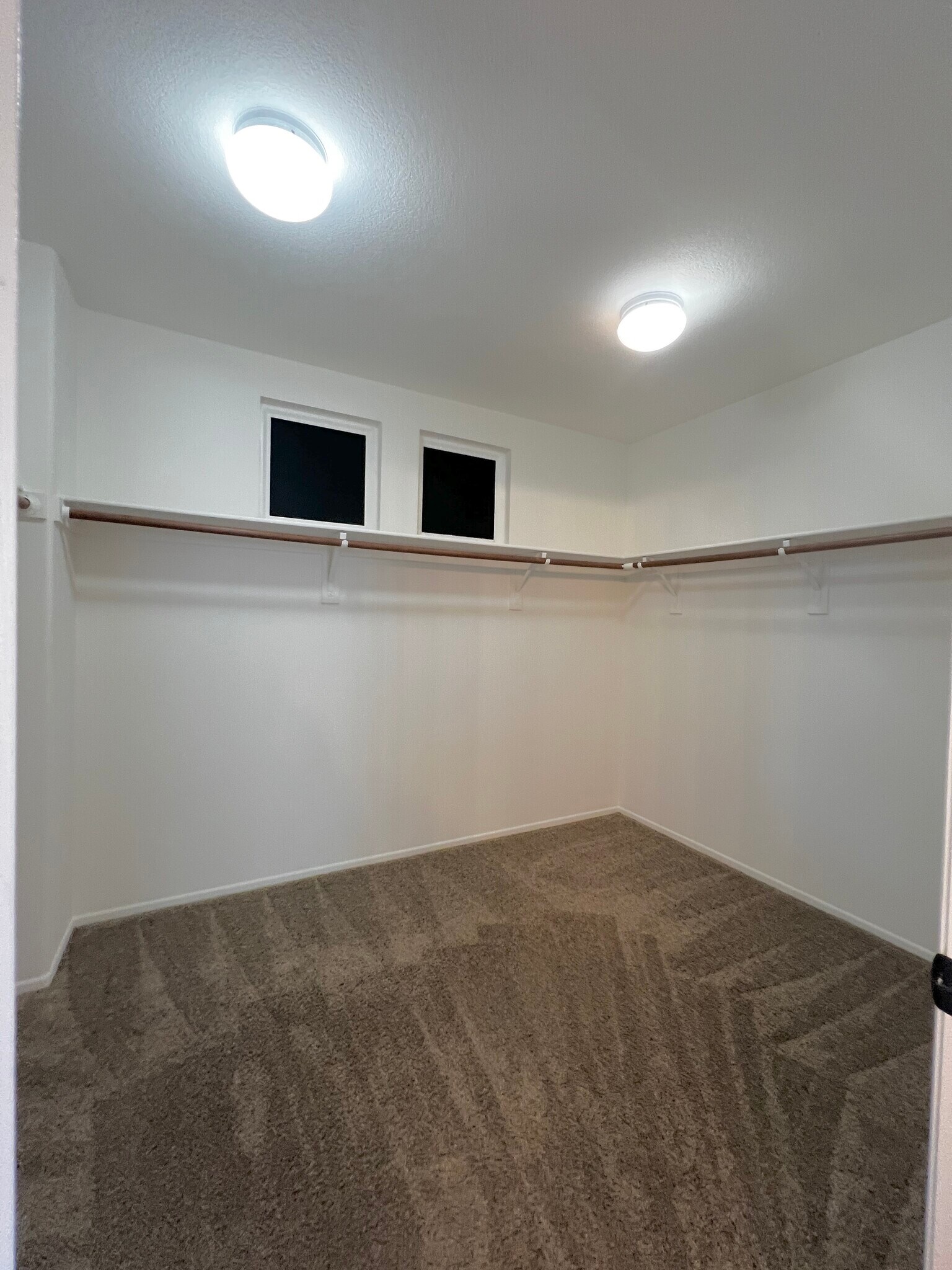 Building Photo - 15 Rue Du Chateau