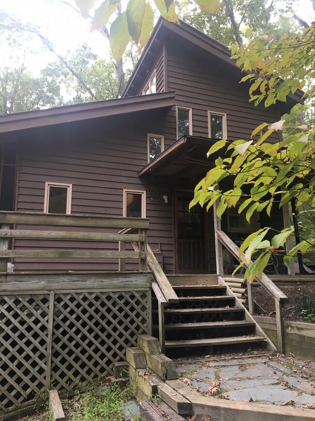 Building Photo - 2867 Chicken Bridge Rd