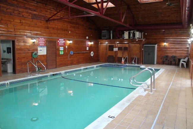 Building Photo - 500 Washington St