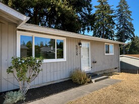 Building Photo - 5924 28th Ave NW