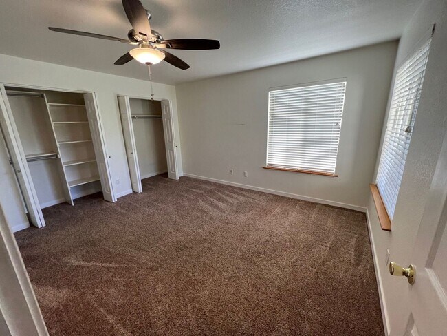 Building Photo - Nice 2 Bed 2 Bath Condo