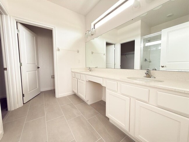 Building Photo - 1282 Butterfly Orchid Rd