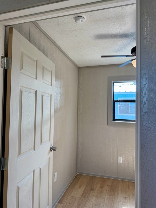 Building Photo - 118 Lighthouse LP