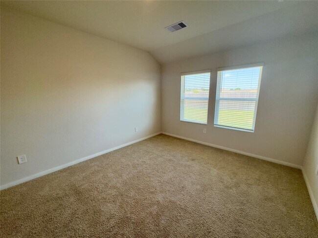 Building Photo - 1302 Camden Ln