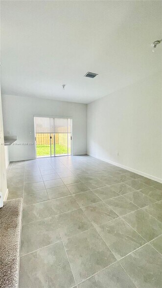 Building Photo - 13241 SW 286th Ter