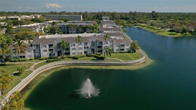 Building Photo - 8500 SW 212th St