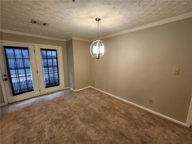 Building Photo - 1411 Keys Crossing Dr NE