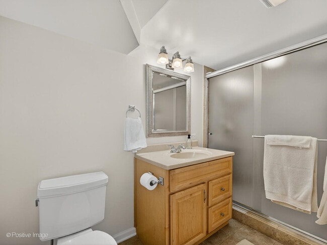 Building Photo - 4206 Central Ave